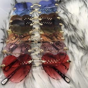 Heart eyes shades 😍😍😍